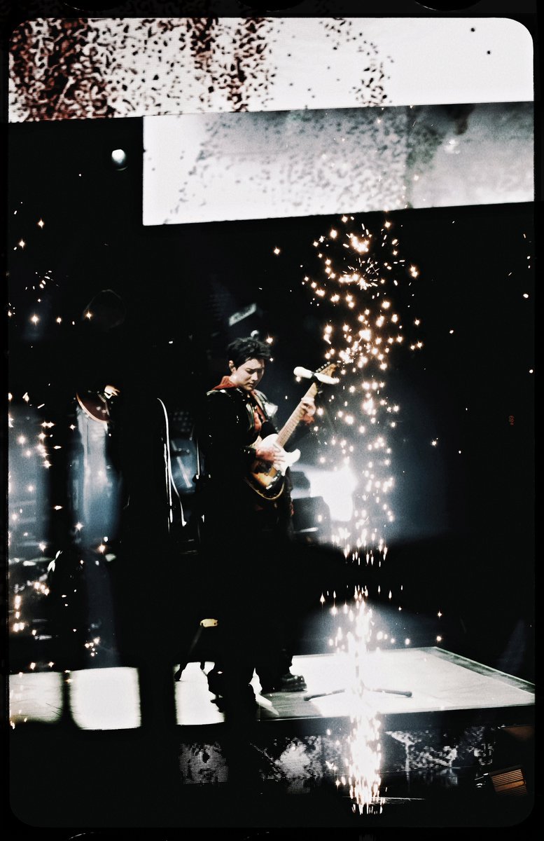 #𝟖𝟗 tweet media