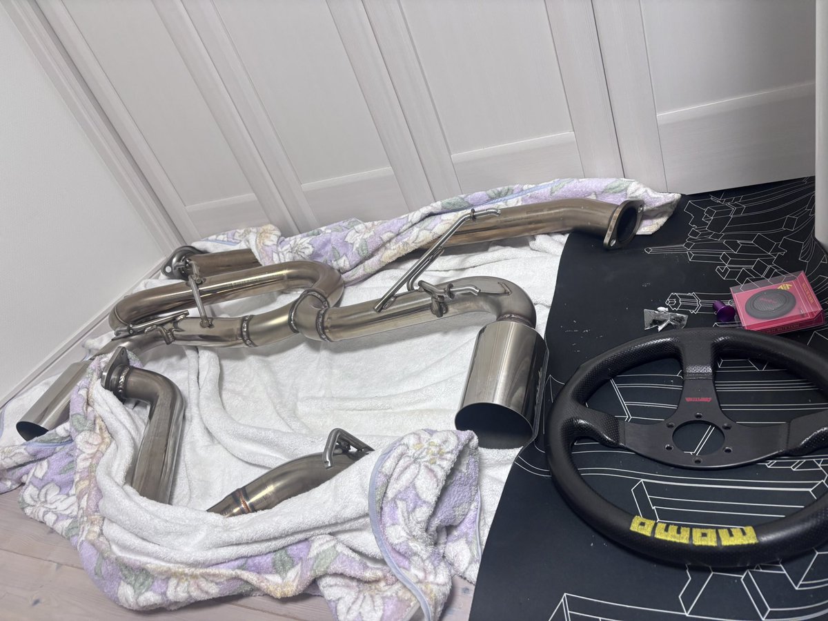 yamaharu tweet media