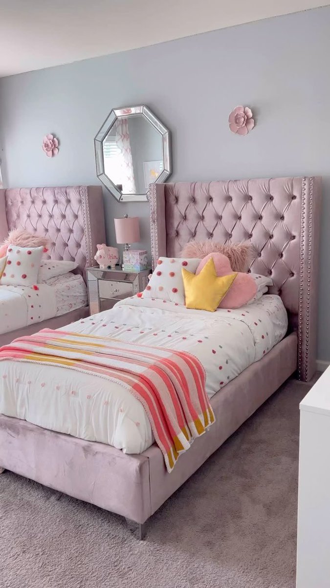 R7000 🌸🌸🌸🌸
Kiddies Headboard &amp; Base 🌸🌸🌸🌸🌸

#MadlangaCommission