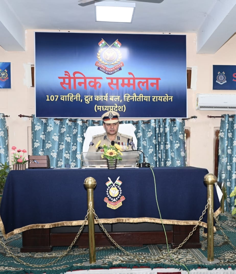 107BNRAF tweet media