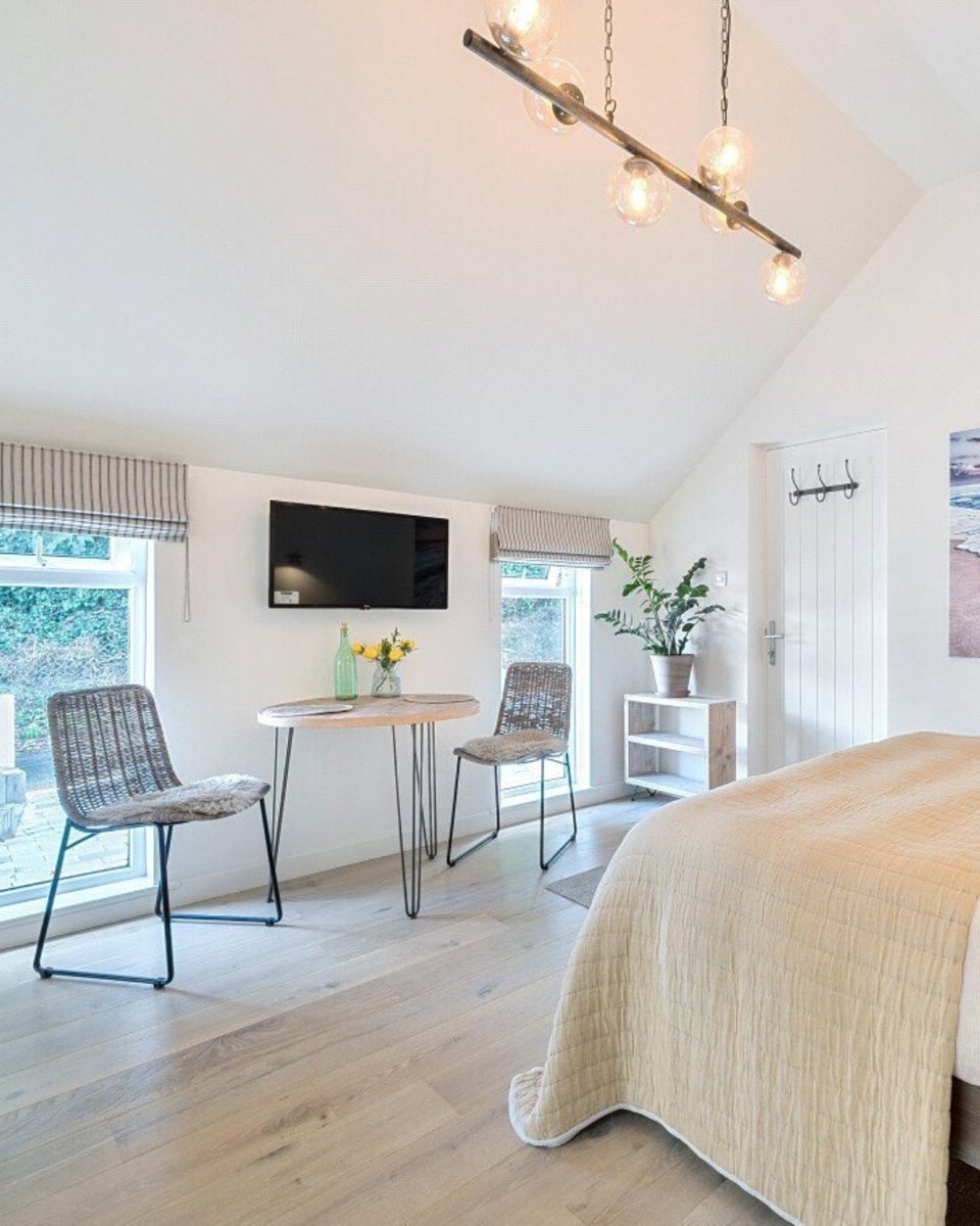 Jackson-Stops Cornwall tweet media