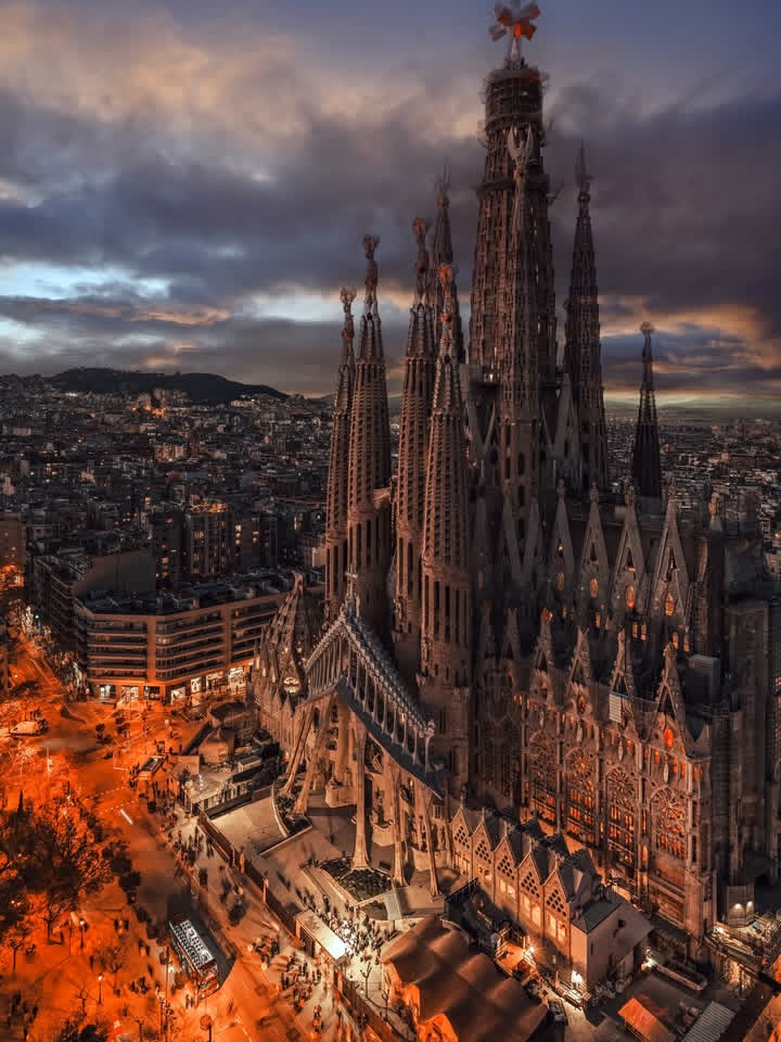 Amazing Eyes tweet media