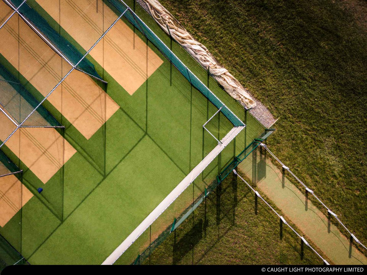 Caught Light tweet media