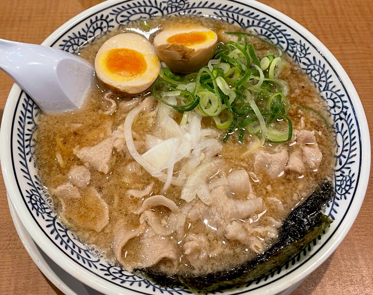 ハピたん tweet media