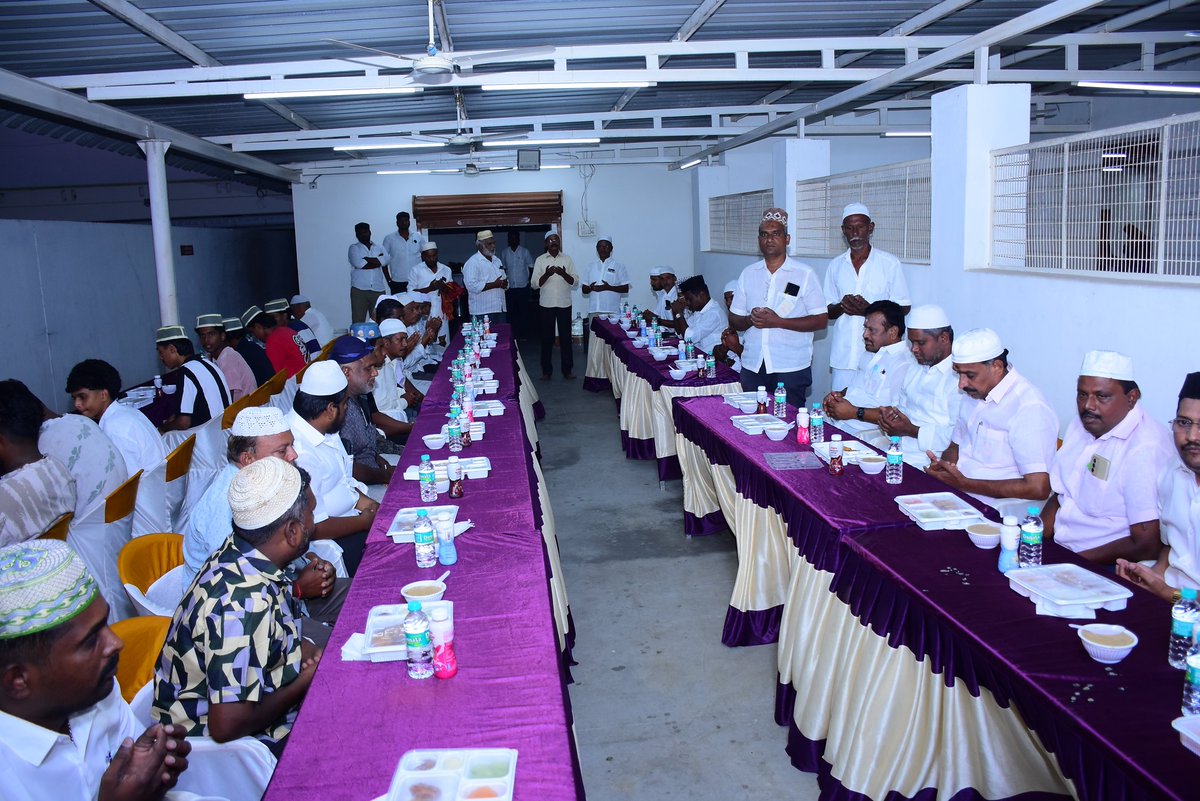 M.R.Vijayabhaskar-SayYesToWomenSafety&AIADMK tweet media