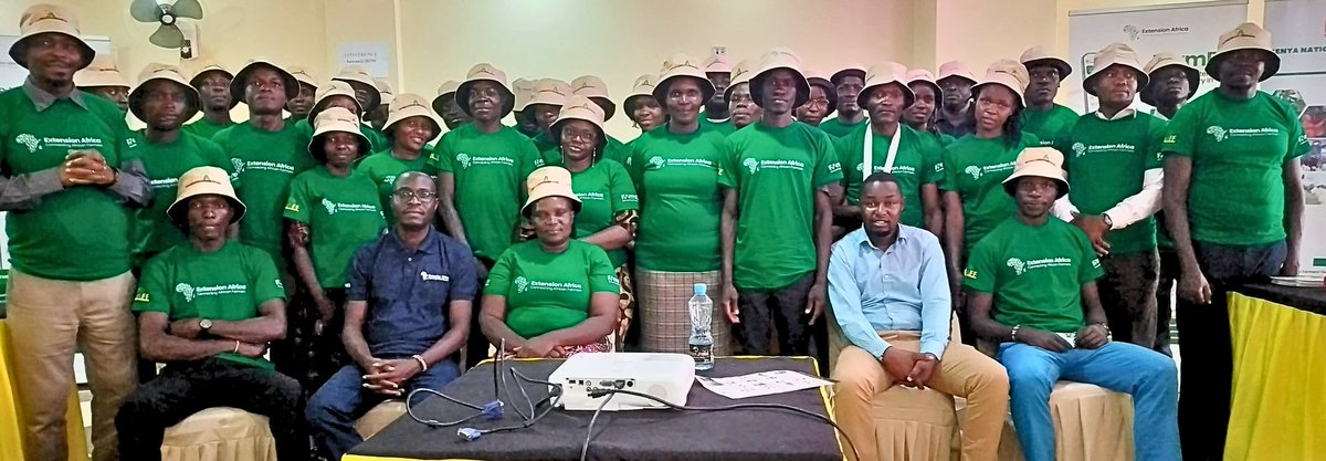 kenaff_farmers's tweet photo. 36 agents 1 goal:Empowering Bungoma’s farmers through tech.
We trained agents on the FarmX Platform to help organize farmer needs in real-time. 
More efficiency=better yields for our farmers
#AgriTech #KENAFF #FarmerPower #ExtensionAfrica #DigitalAgriculture https://t.co/MZr7lwBC7Y