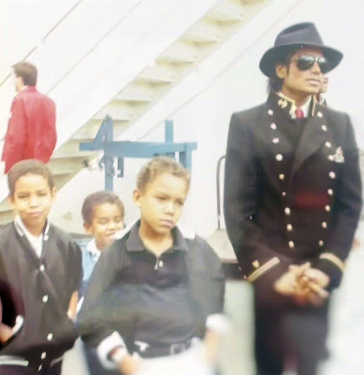 𓅫 Lah 𓅫 tweet media