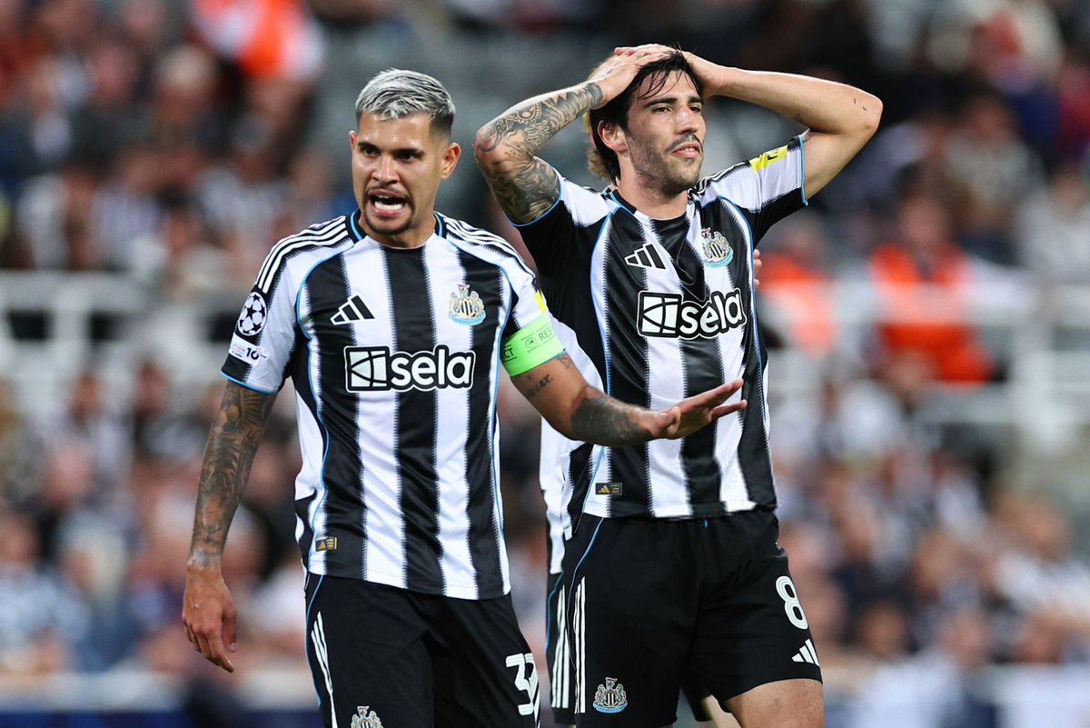 Vibes Foot tweet media