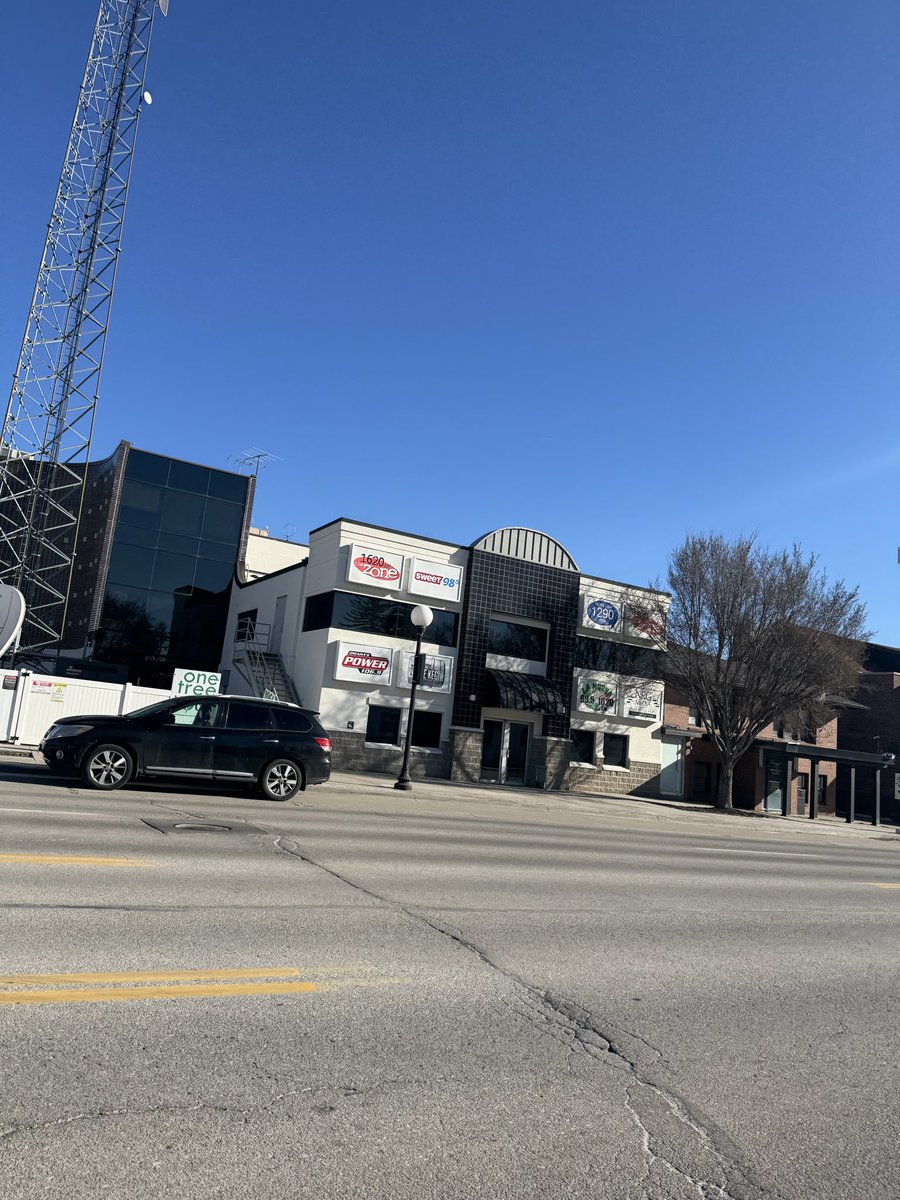 Platte Cat tweet media