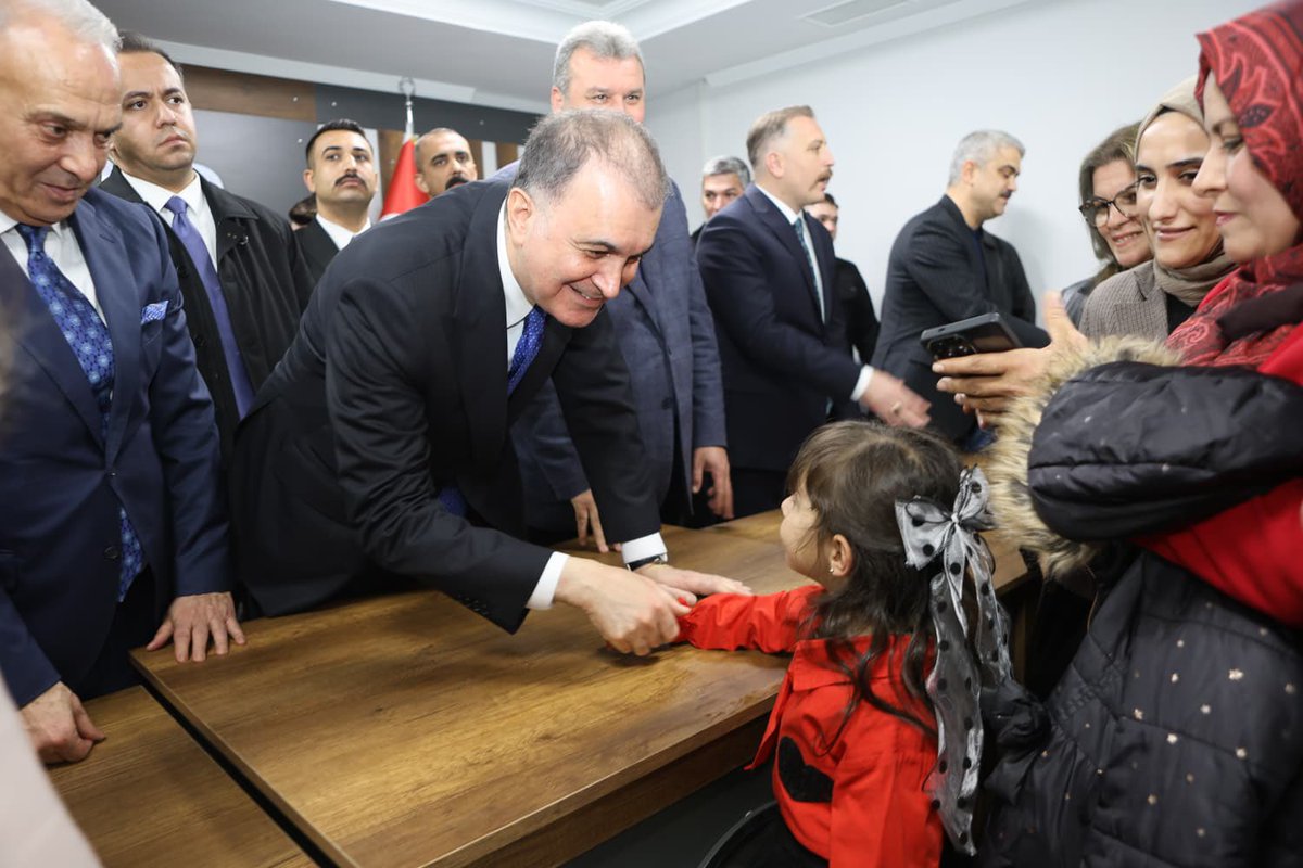 Ömer Çelik tweet media