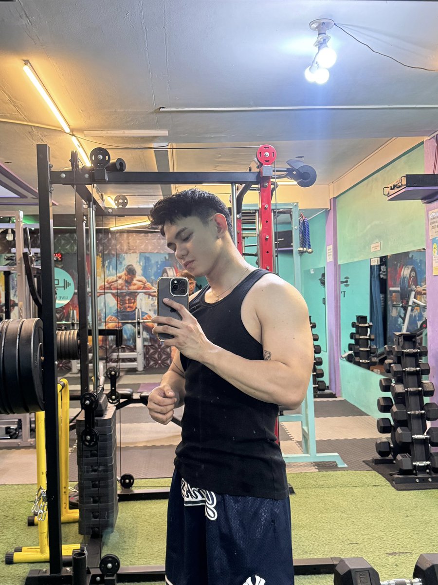 Renz_Marko's tweet photo. Post flight pump https://t.co/WmOSSfXoD4