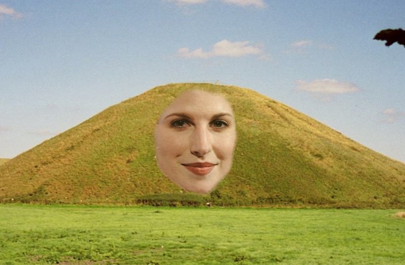 carly ☻ tweet media