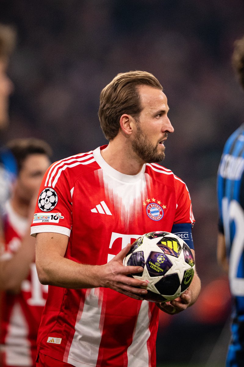 FC Bayern tweet media