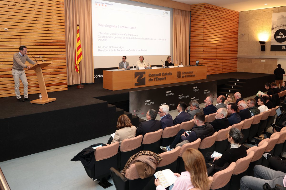 Federació Catalana de Futbol tweet media