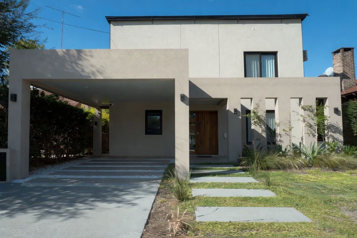 que distinta sería argentina si todos tuviésemos una "casita" como la que se hizo adorni con la nuestra