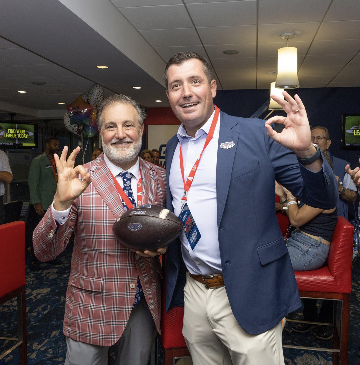 Winning In Paradise #WIP🏝️ tweet media