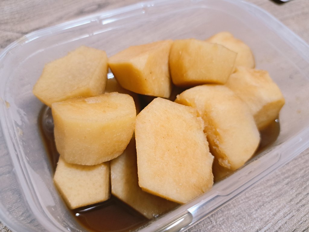 まぁこ tweet media