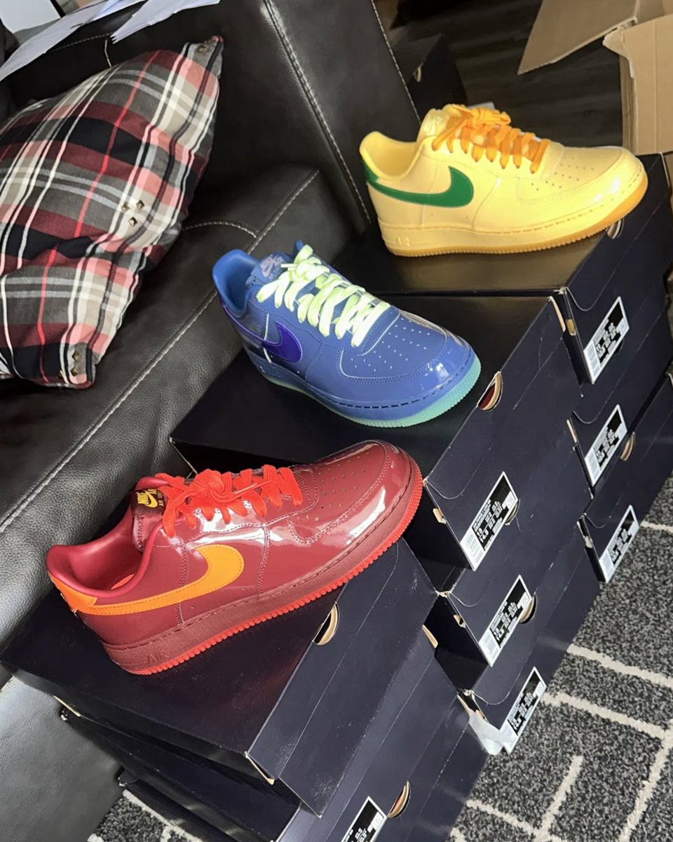 INSANE SNEAKER™ tweet media