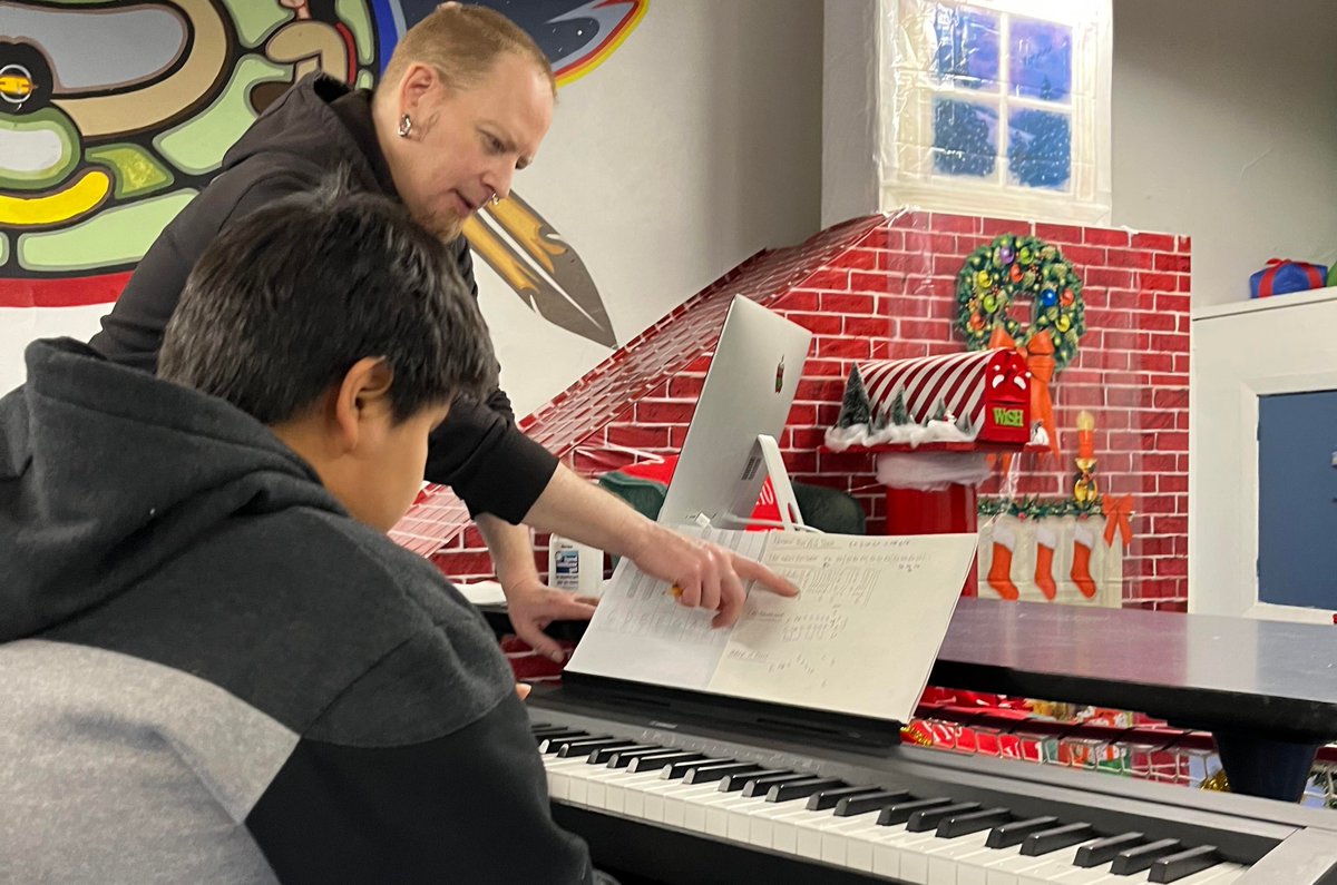 Rossbrook House tweet media