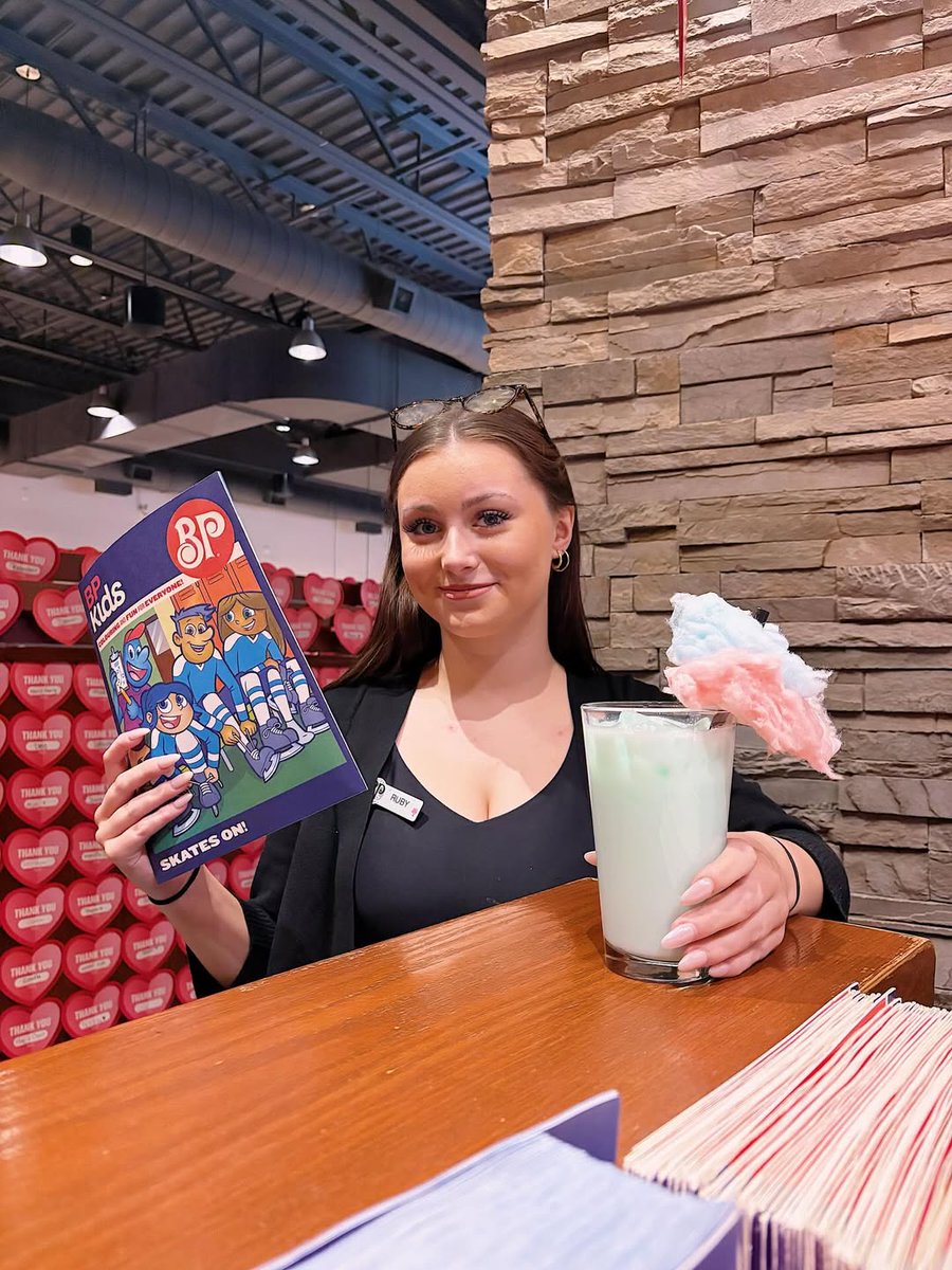 Boston Pizza tweet media