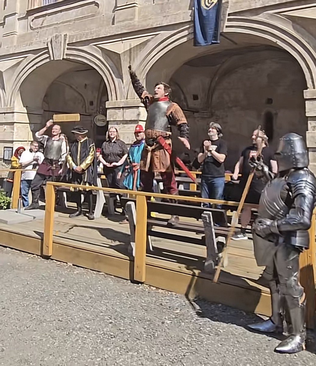 lujza | henry kisser tweet media