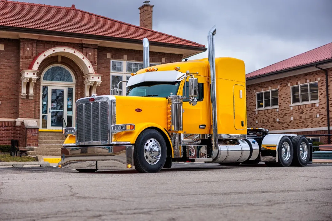 Peterbilt Motors Co. tweet media