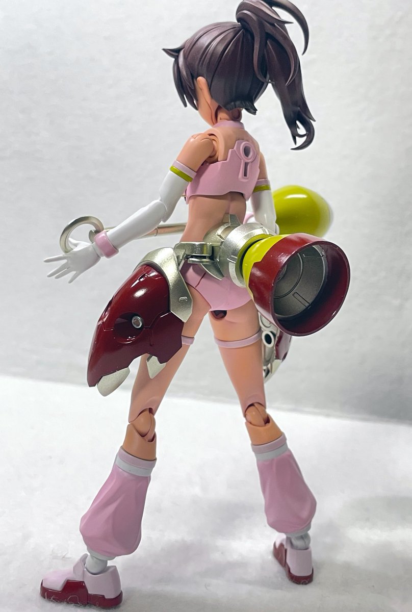 plapachi's tweet photo. ルルチェ リリーウエアの完成
カラーはオリジナルに仕上げました

ロボ系制作⇨美プラ
沼から出れません💦

#30MS
#プラモデルライフ
#ルルチェ https://t.co/aID2Kc4pXU