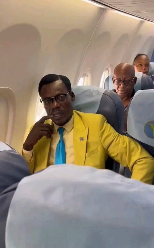 Micky Jnr tweet media