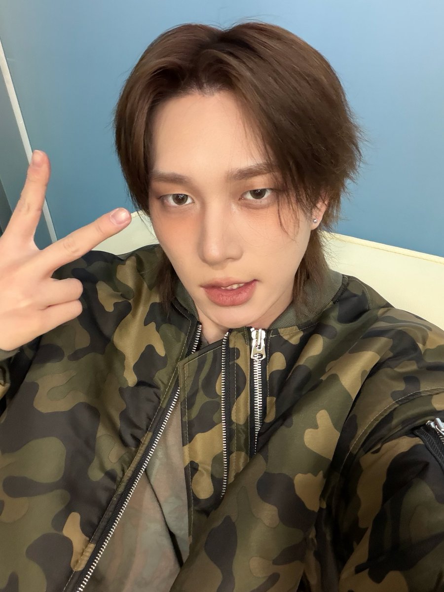 P1Harmony tweet media