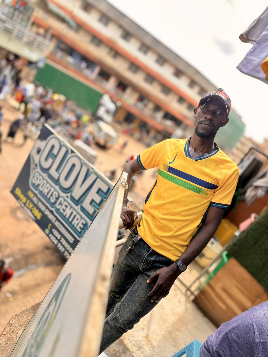 Clovesportscollections tweet media