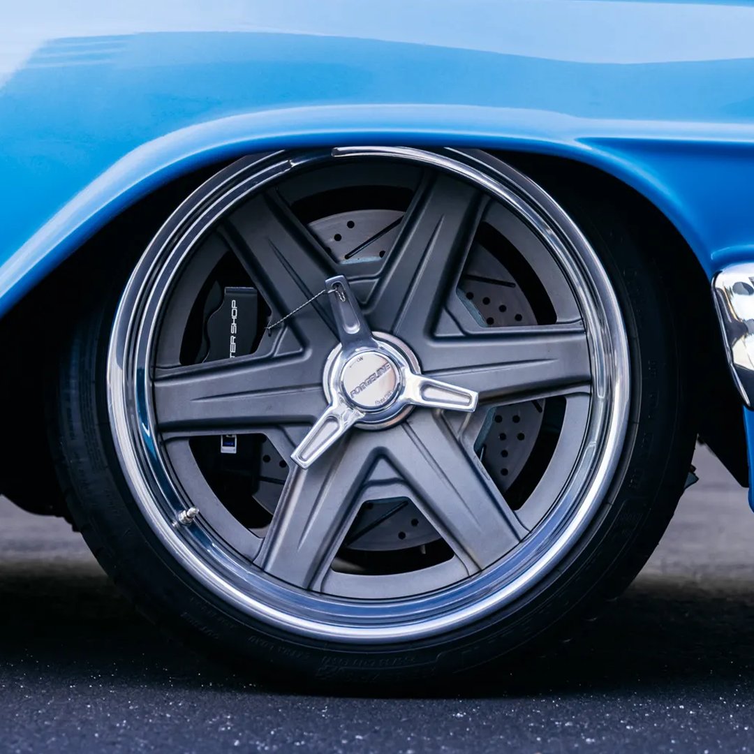 Bring a Trailer tweet media