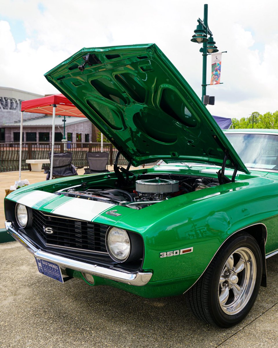 OWA Parks & Resort tweet media