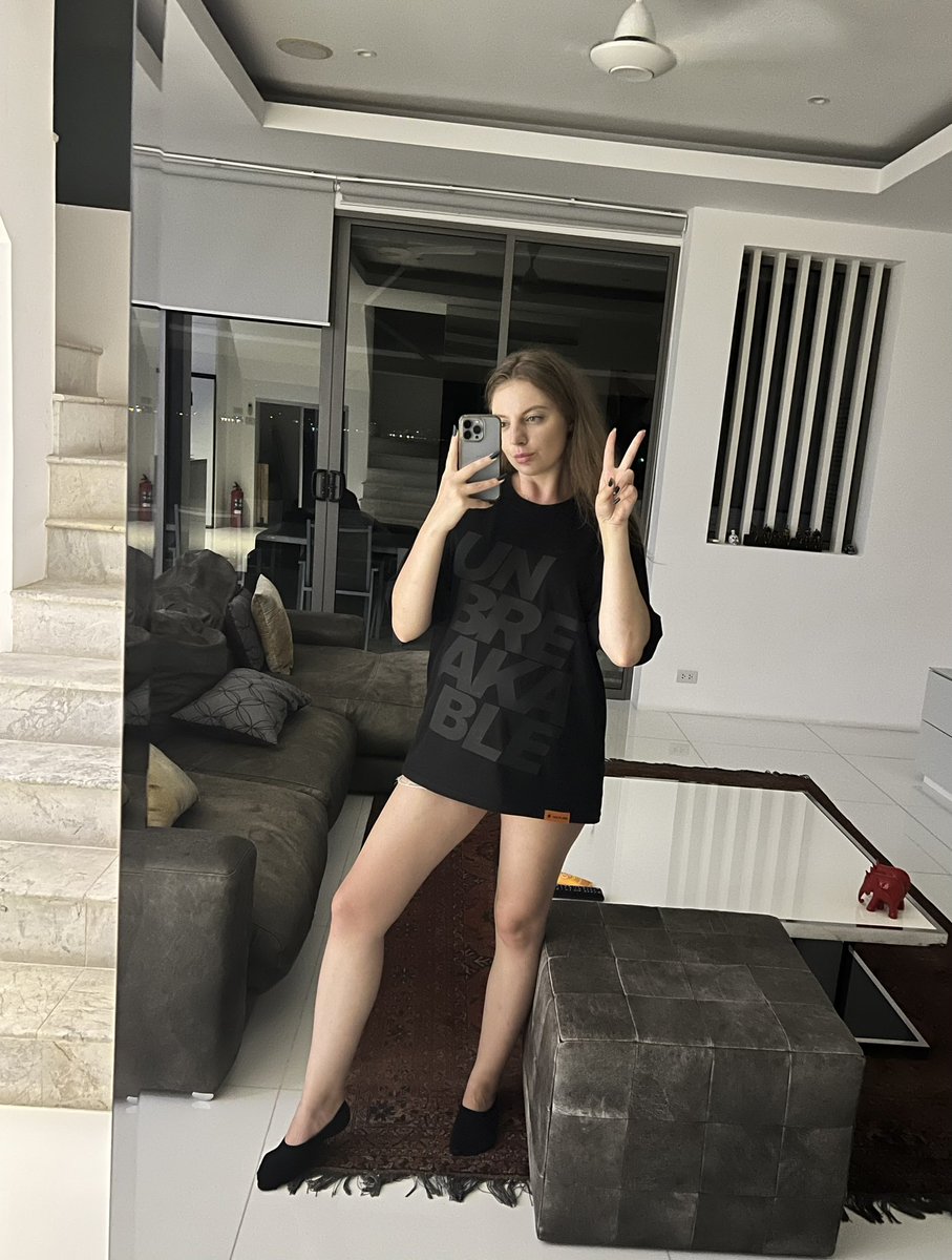 Honey8 ❤️‍🔥 tweet media