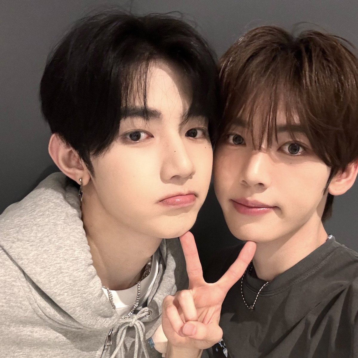 zhang hao ʚĭɞ tweet media