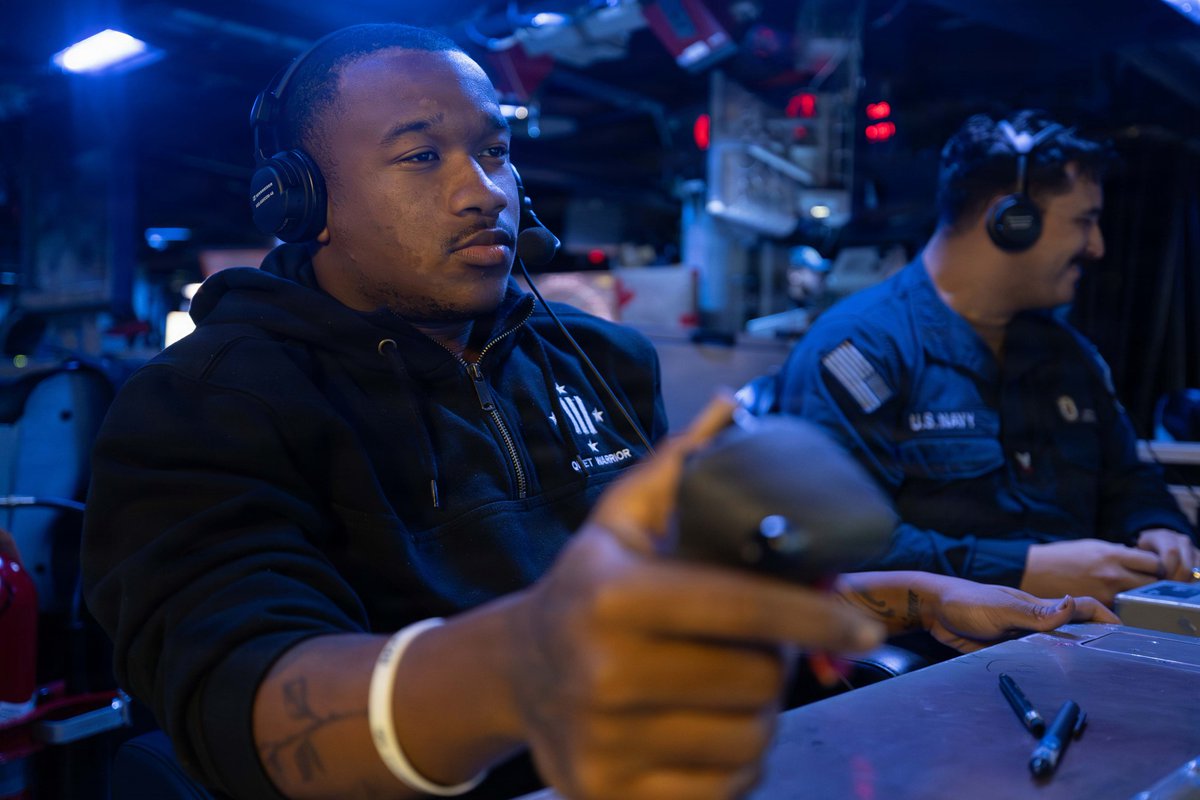 U.S. Central Command - Hebrew tweet media