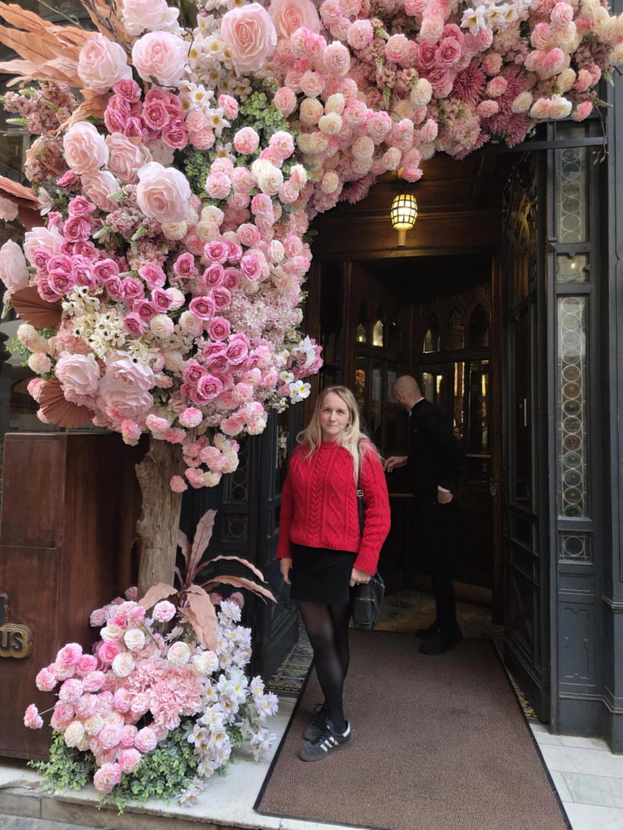 Leesa💫 tweet media