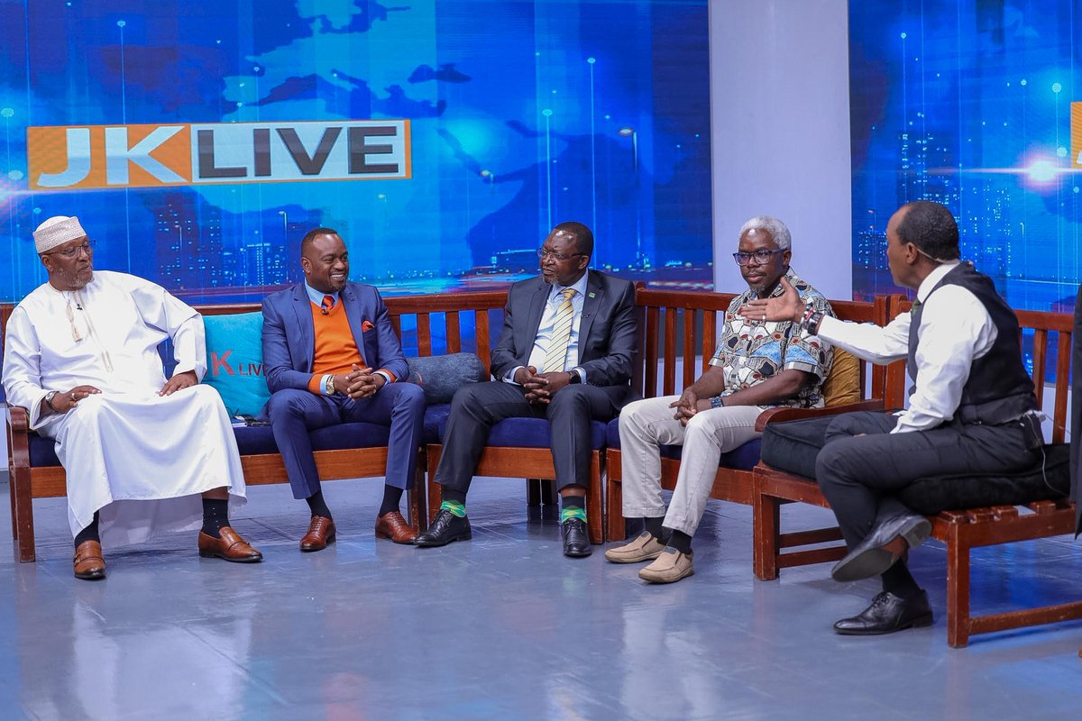 KoinangeJeff's tweet image. About Last Night #JKLIVE @citizentvkenya It was NO HOLES BARRED as religious leaders and analysts broke down the bad manners our leaders are displaying. 

If you missed it catch-up @YouTube and Spread THE WORD @monicakiragu_