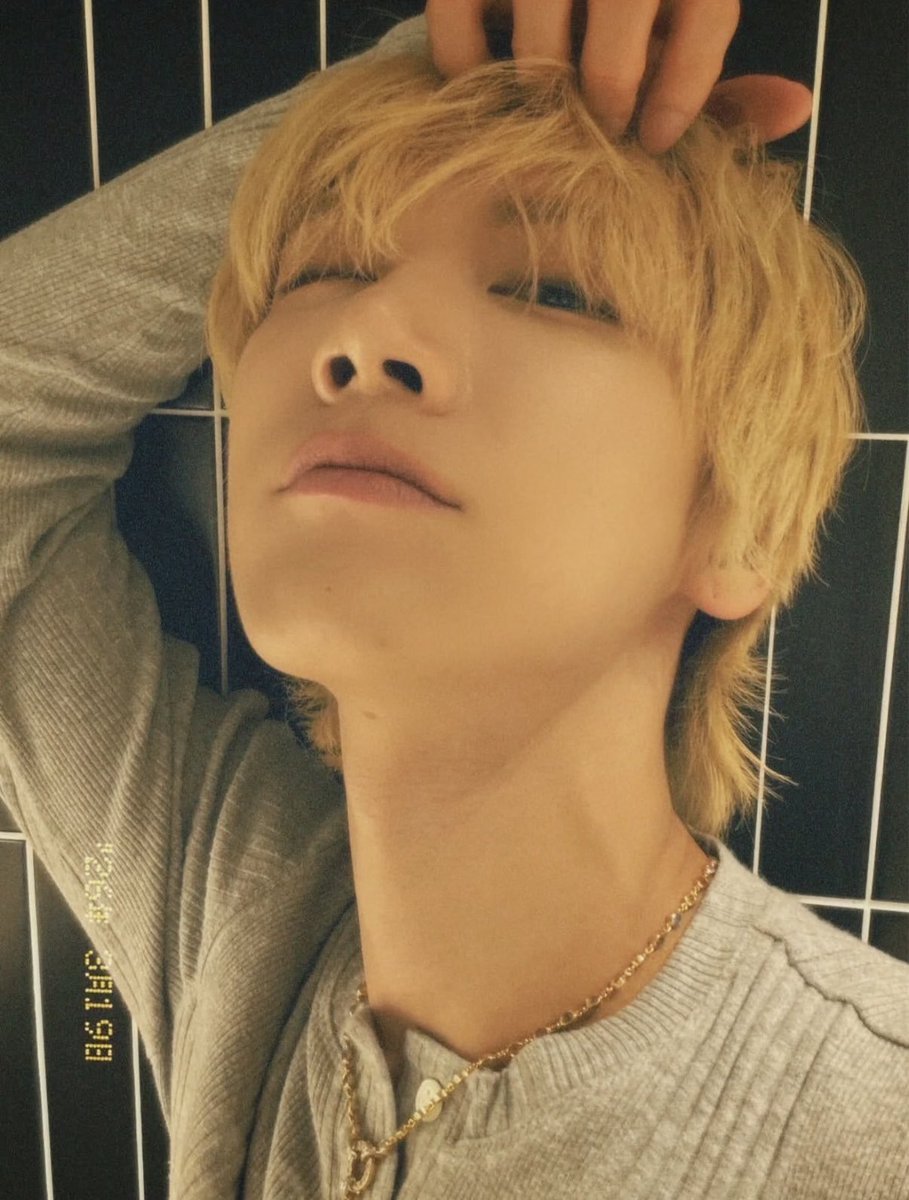 TENzenter tweet media