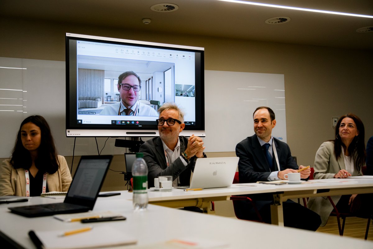 Invest in Spain tweet media