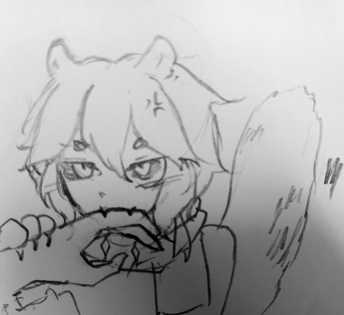 PeeperItha tweet media