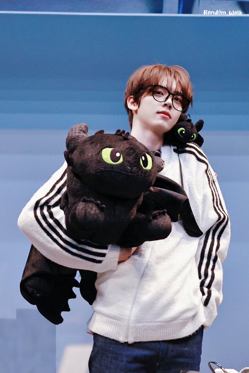 Randomwalk tweet media