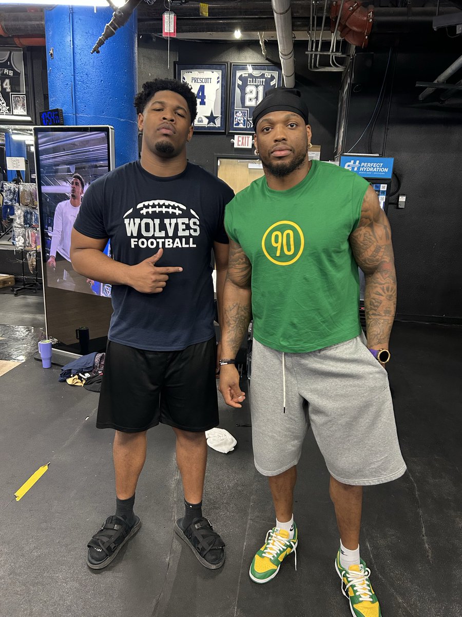 Troy Pless tweet media