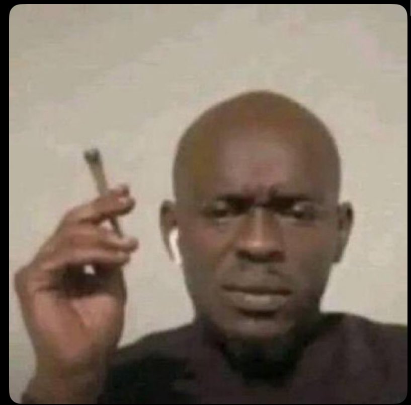 LaⓂ️bert Johnson tweet media