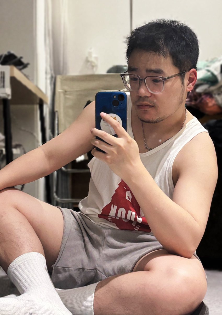 kuankuanzhan's tweet photo. 我们现在是什么关系 https://t.co/EEpFhI9dNN