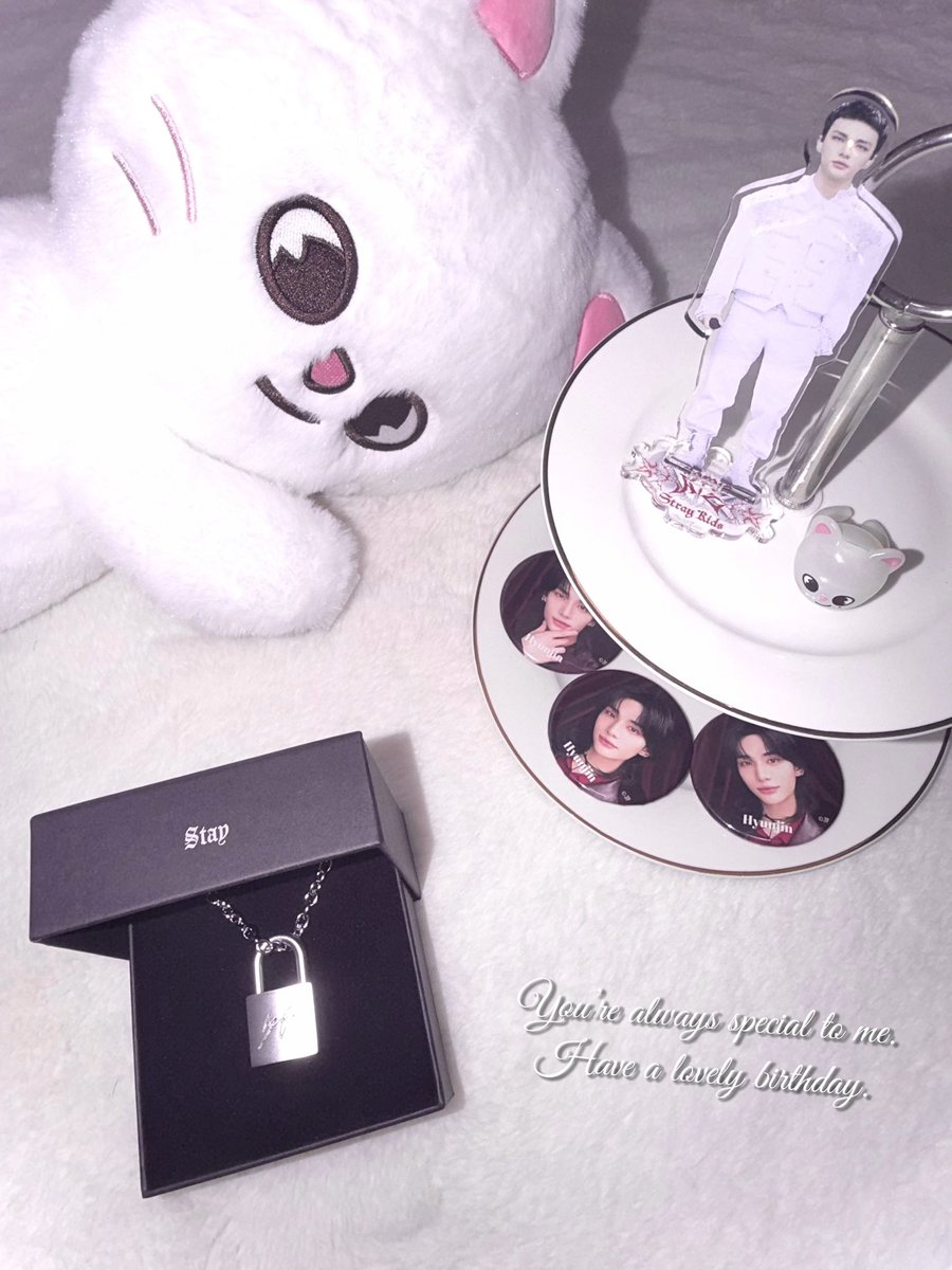 𝓡♡ྀི tweet media