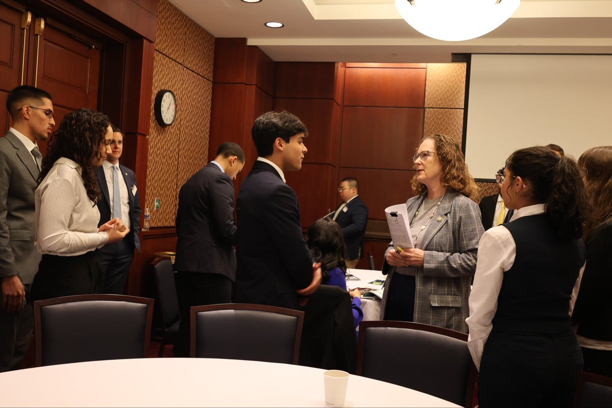 Representative Val Hoyle tweet media