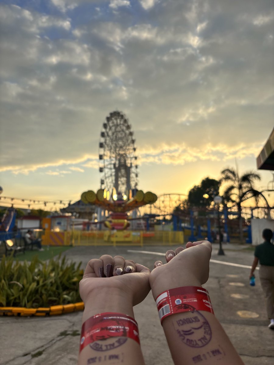 𝓎𝑒𝓁 tweet media