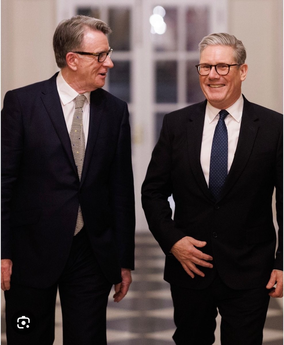 Maria Montgomery FollowBackFriday tweet media