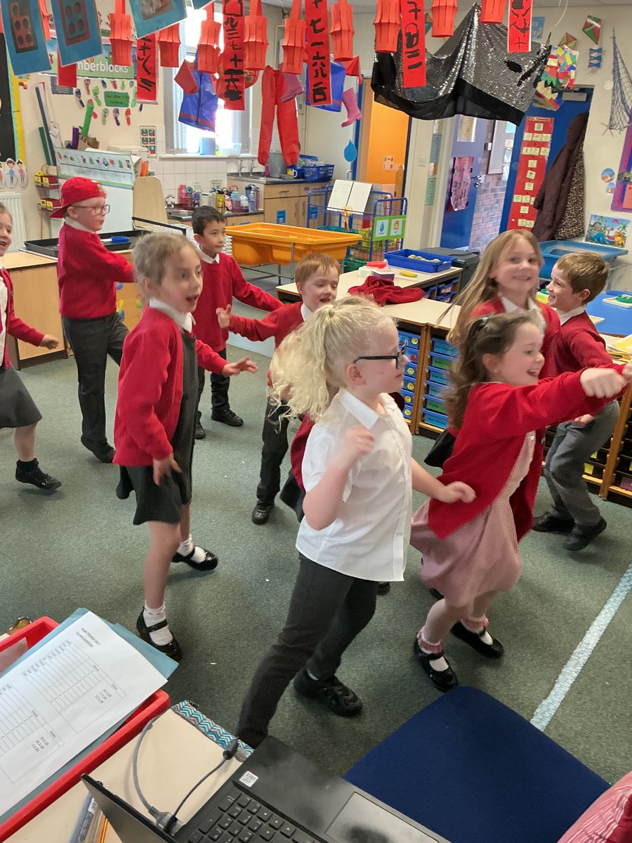 St Saviour CE School tweet media