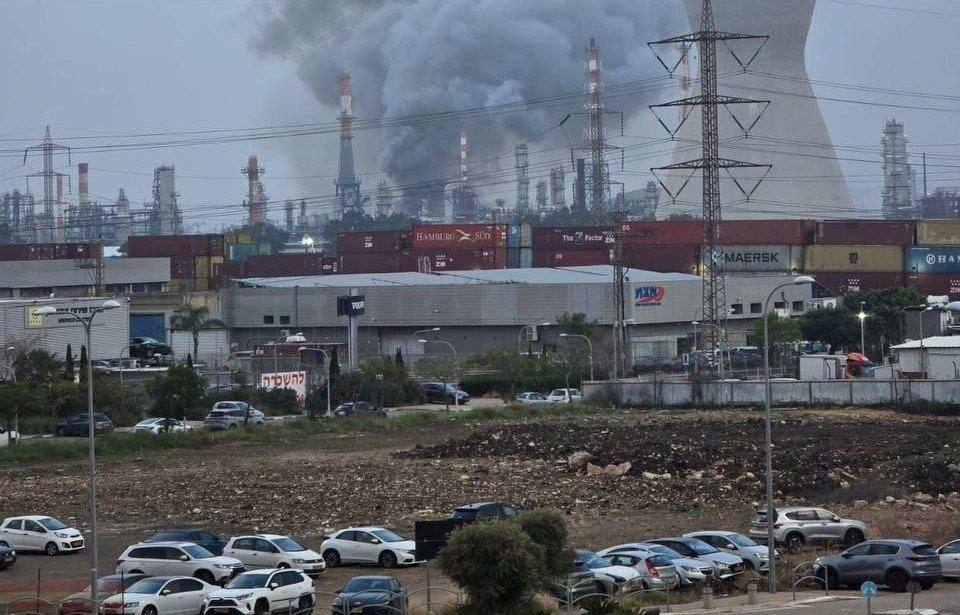 China Now tweet media